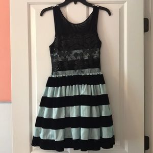 Five loaves twofish girls dress